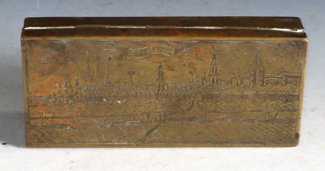 Dekorert tobaksboks, Holland 17/1800 t.