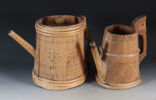 2 trehvite tutekanner i tre, 1700 t.