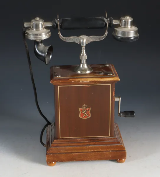 Bordtelefon, Elektrisk Bureau.