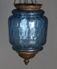 Måneskinnslampe i blått glass.